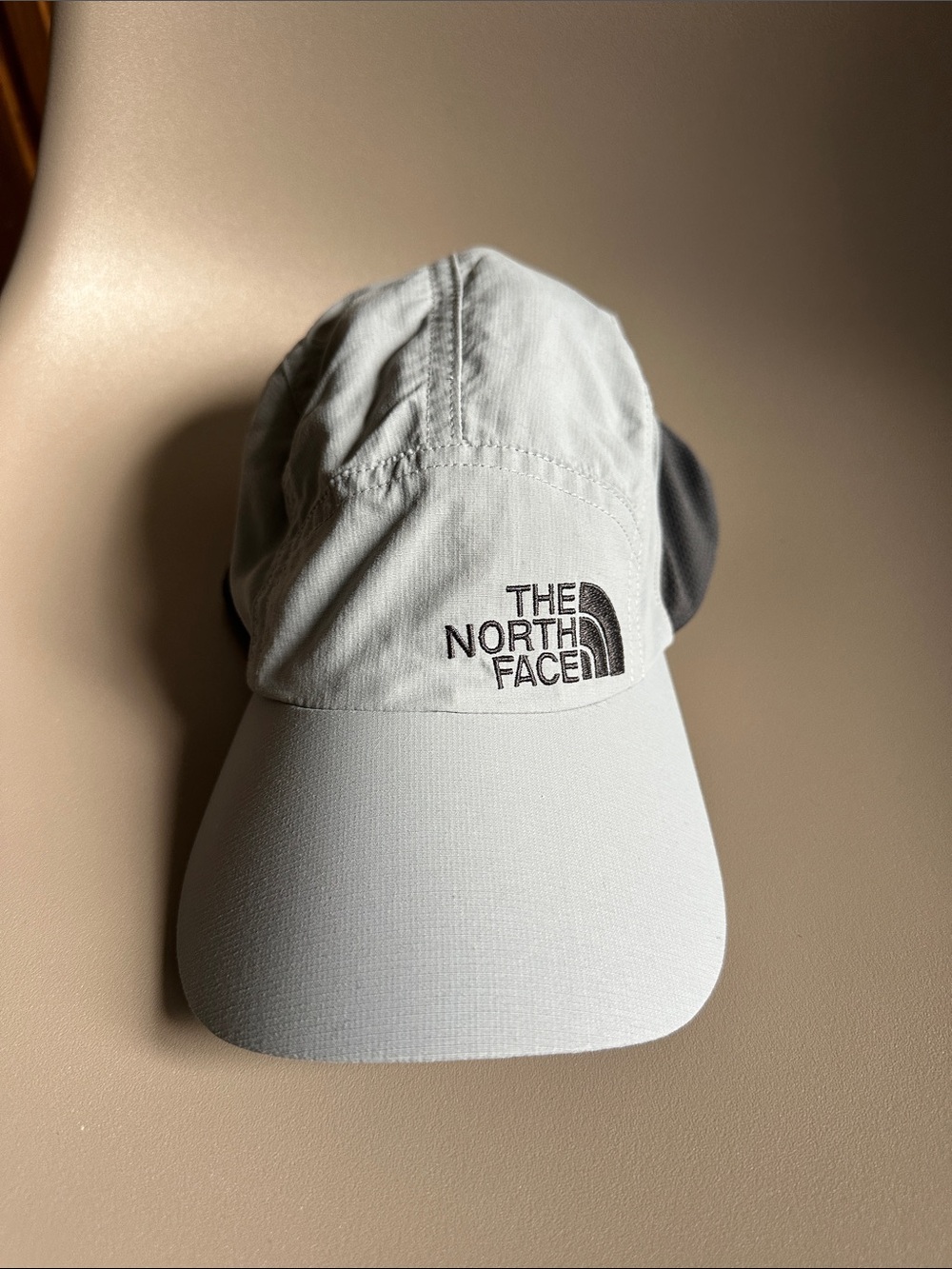 The North Face Light Gray Running Cap